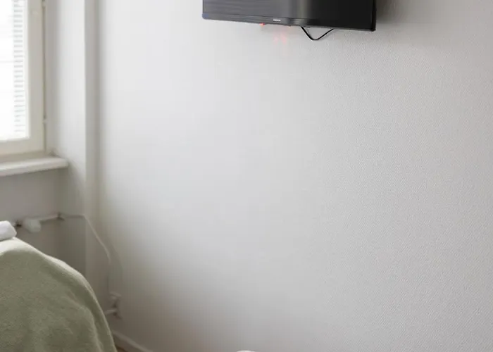 The Head Elf - By Sharpcat